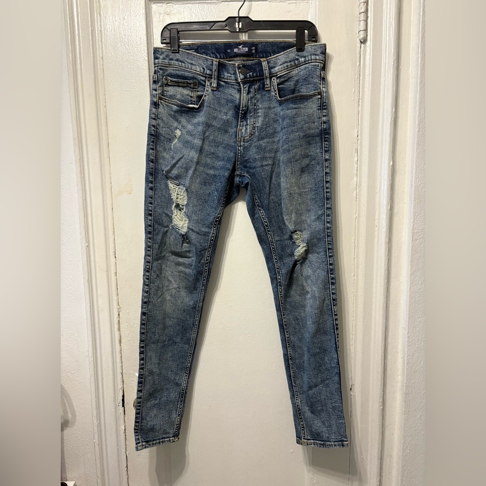 Hollister Men's Light Blue Ripped crop super skinny jeans